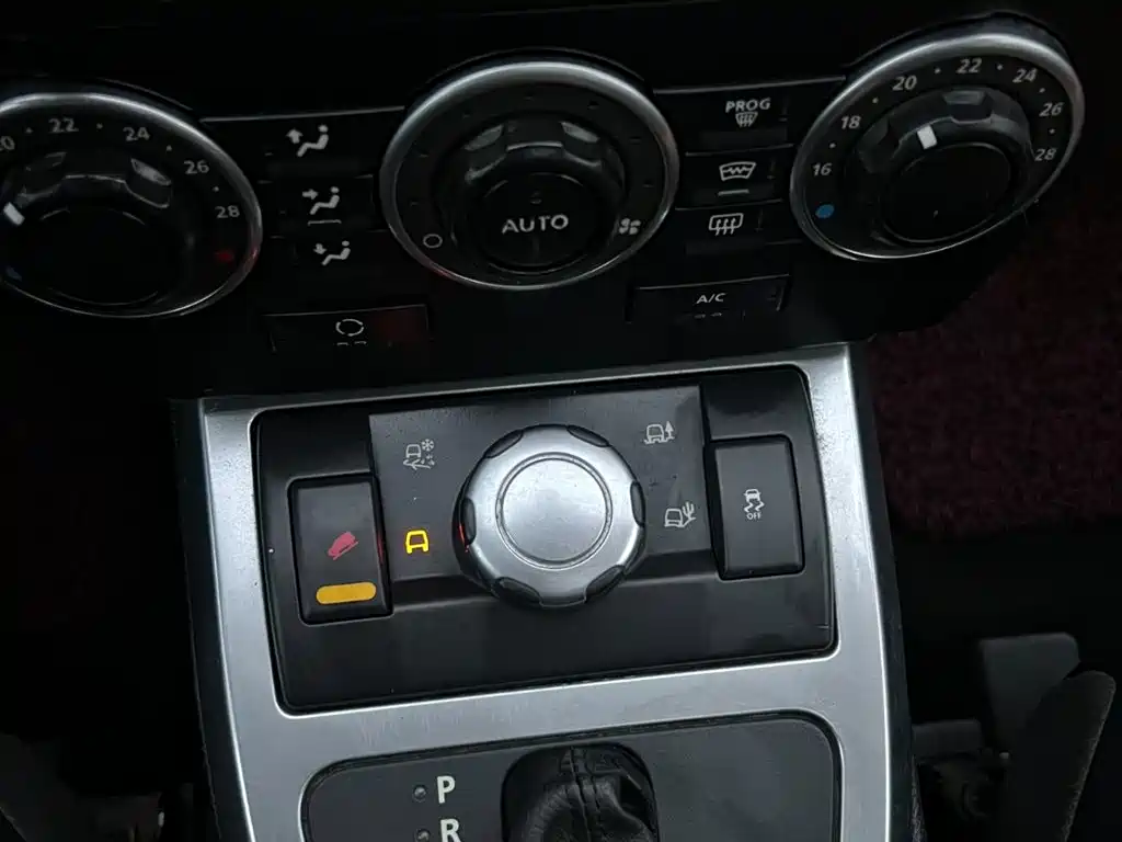 Land Rover Freelander 2 2011 — фото 19