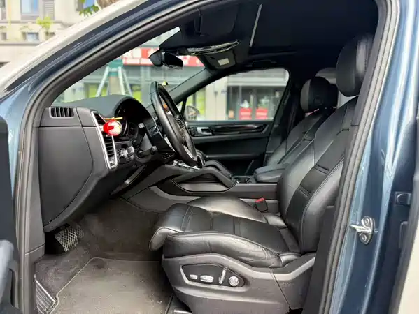 Porsche Cayenne 2019