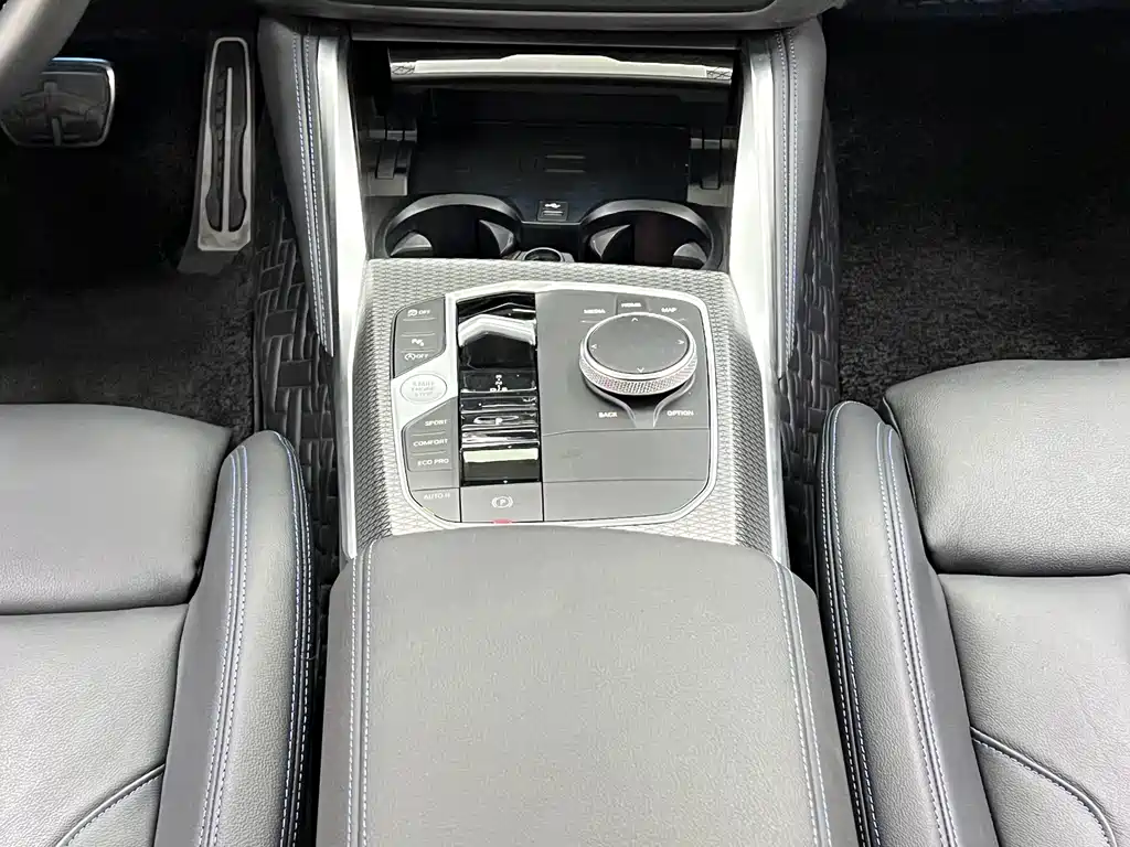 BMW M240i 2023 — фото 25