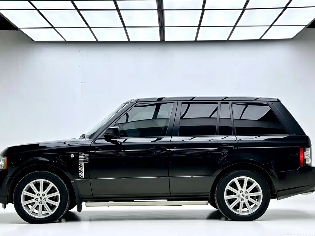 Land Rover Range Rover 2010 — фото 3