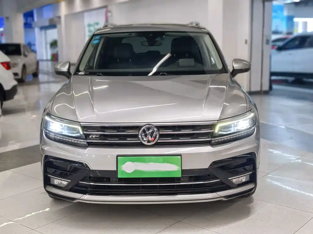 Volkswagen Tiguan 2018 — фото 2