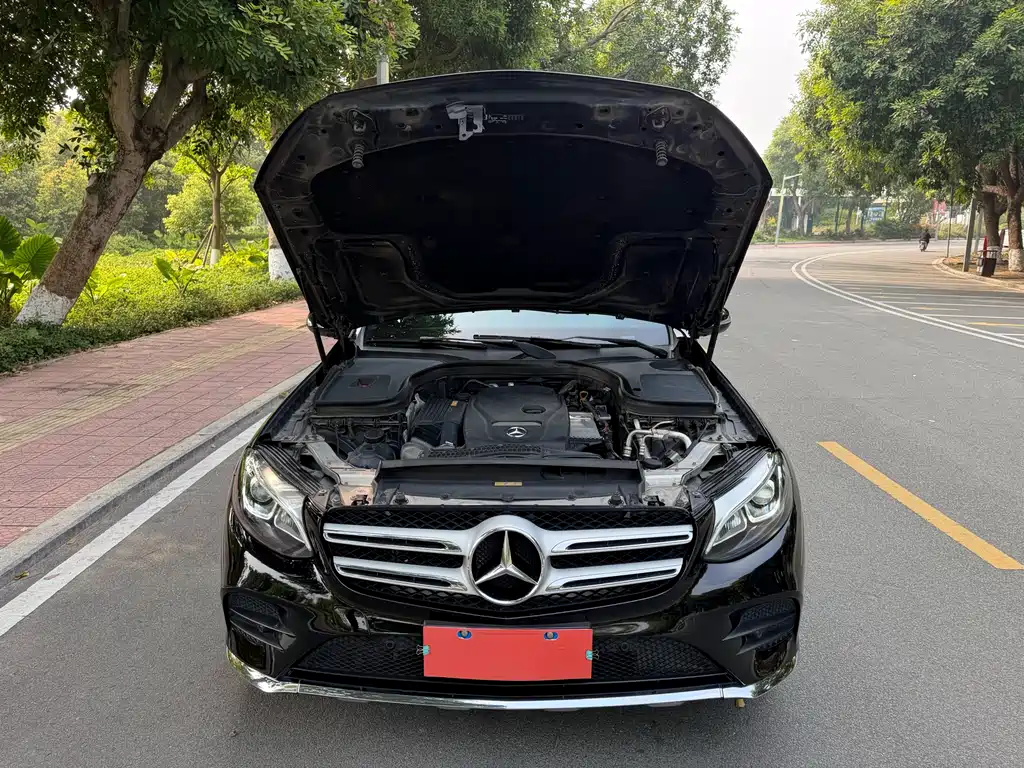 Mercedes-Benz GLC 2017 — фото 15