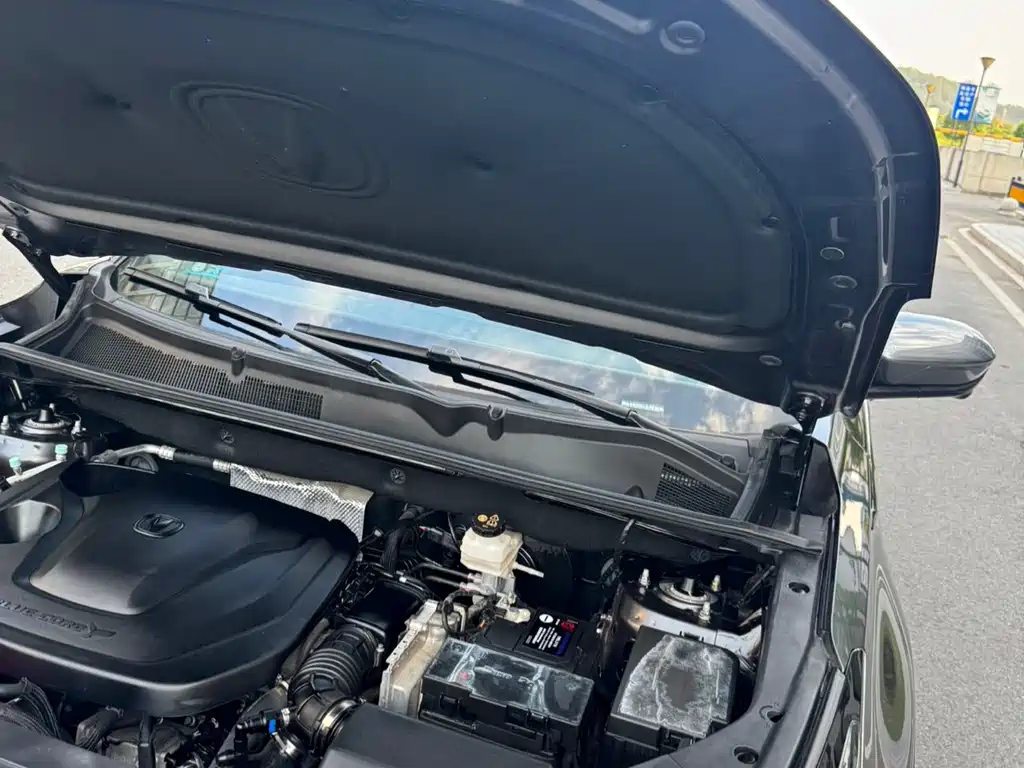 Changan CS75PLUS 2023 — фото 16