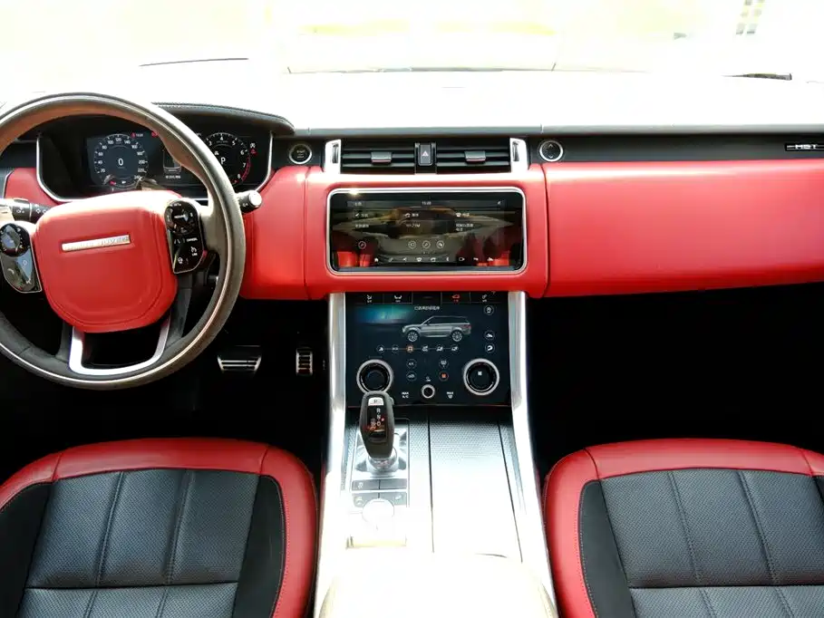 Land Rover Sport 2020 — фото 12
