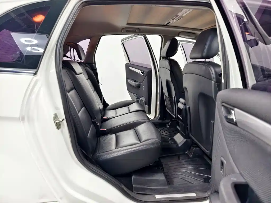 Mercedes-Benz B-Class 2011 — фото 16