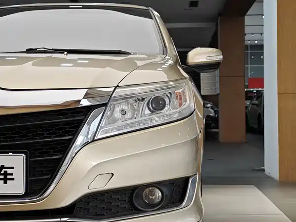 Honda Crider 2017