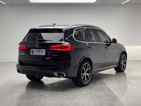 BMW X5 2023