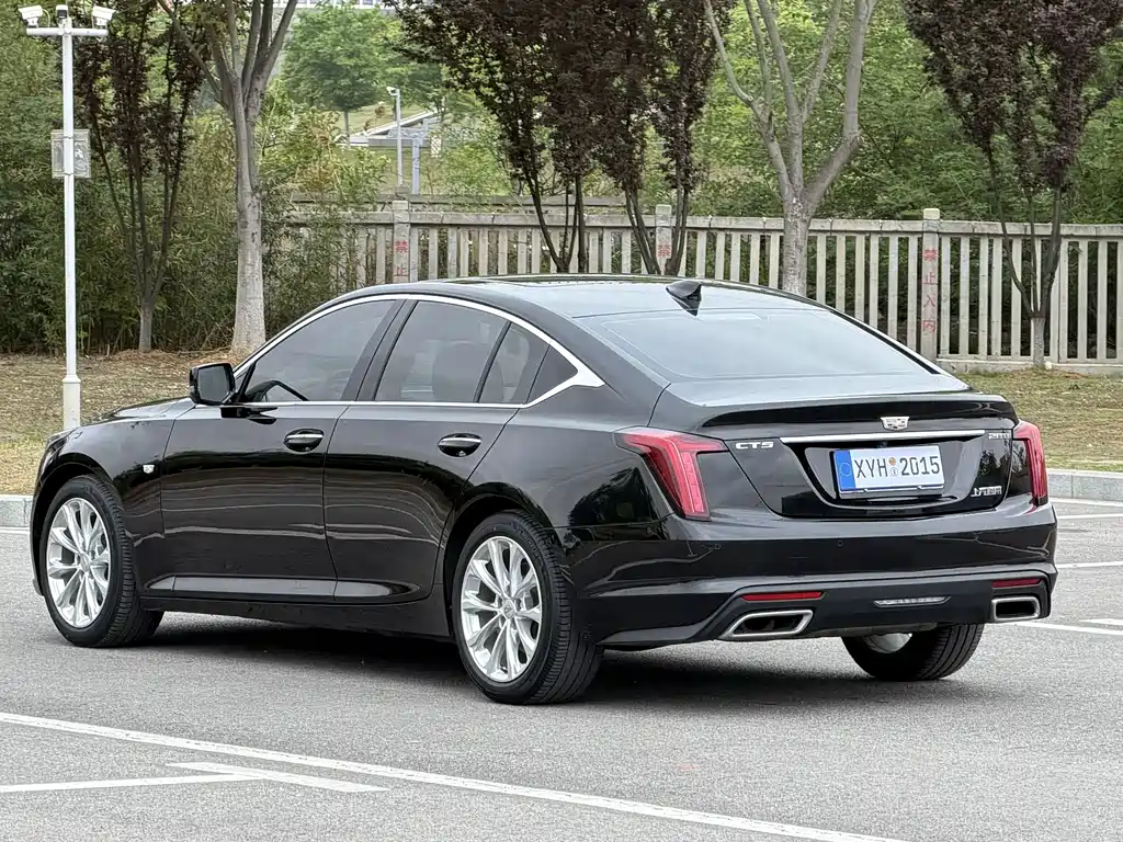Cadillac CT5 2022 — фото 23