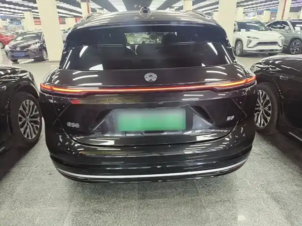 NIO ES6 2025
