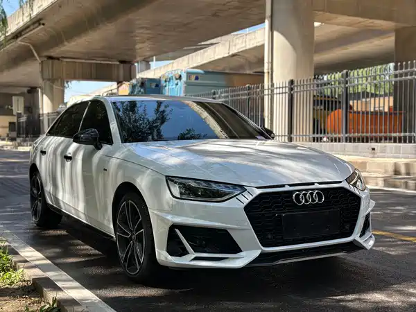 Audi A4L 2024