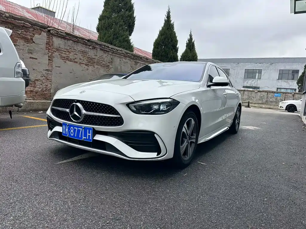 Mercedes-Benz C-Class 2022 — фото 1