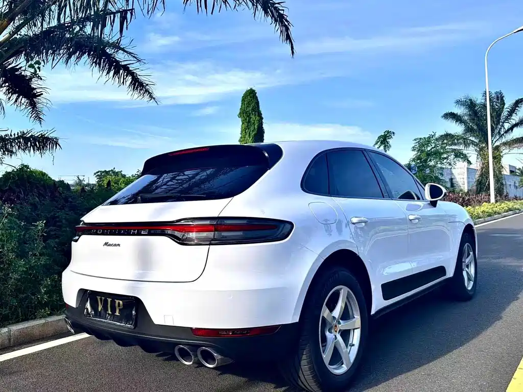 Porsche Macan 2020 — фото 15