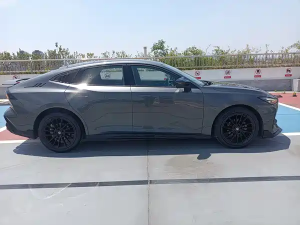 Changan UNI-V 2023