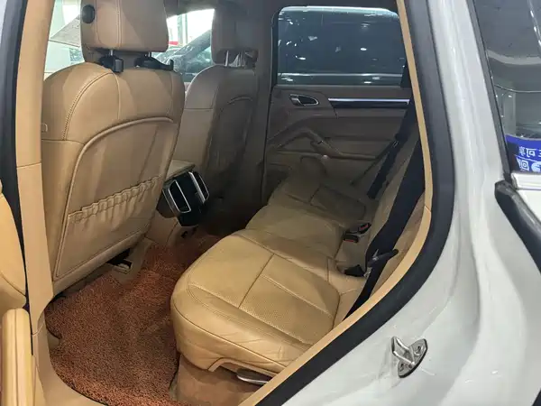 Porsche Cayenne 2013
