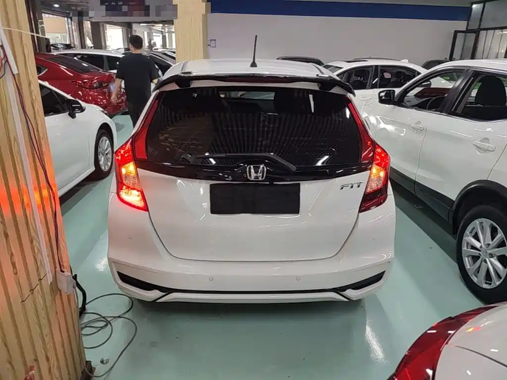 Honda Fit 2019 — фото 6