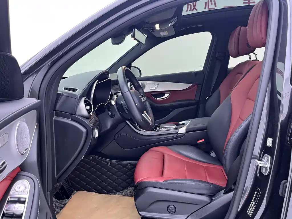 Mercedes-Benz GLC 2020 — фото 14