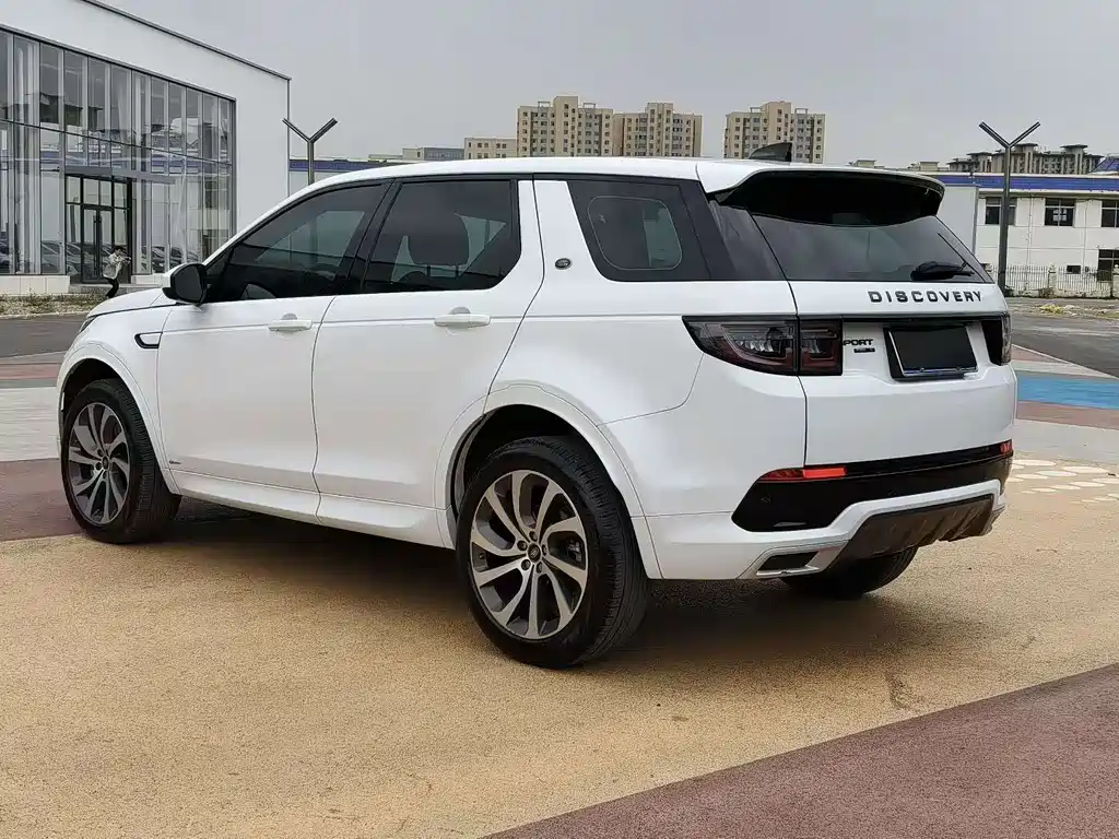 Land Rover Discovery Sport 2022 — фото 7