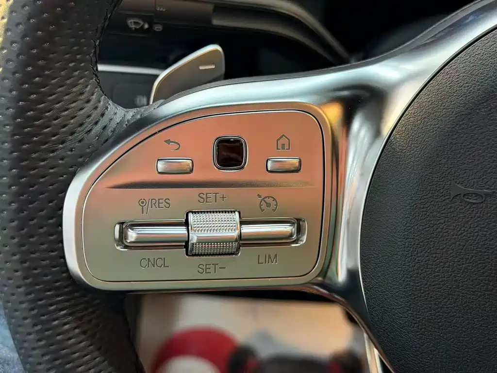 Mercedes-Benz A-Class 2022 — фото 8