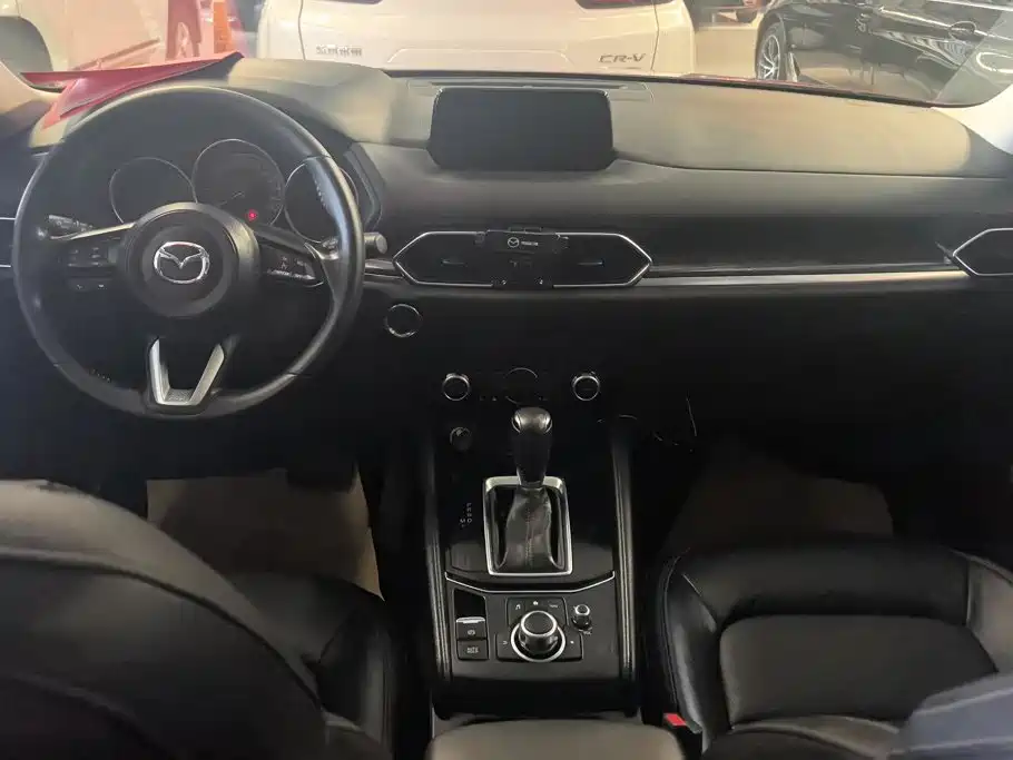 Mazda CX-5 2018 — фото 12