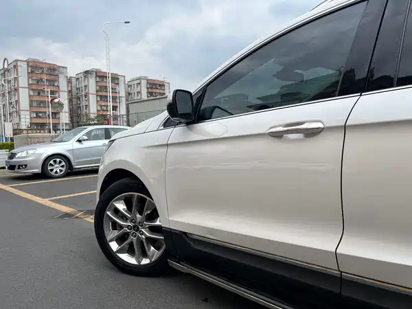 Ford Edge 2017