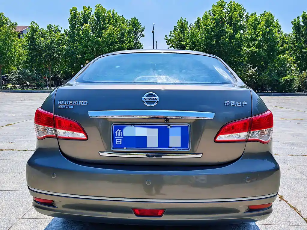 Nissan Sylphy 2011 — фото 15