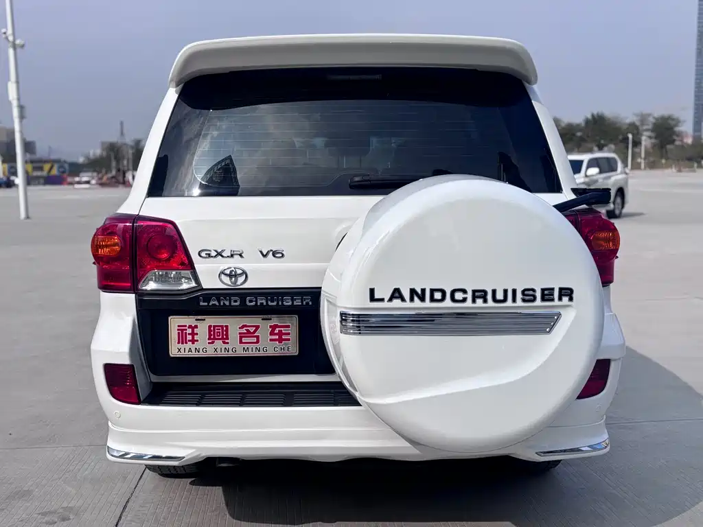 Toyota Land Cruiser 2015 — фото 14
