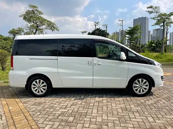 JMC Refine M5 2016