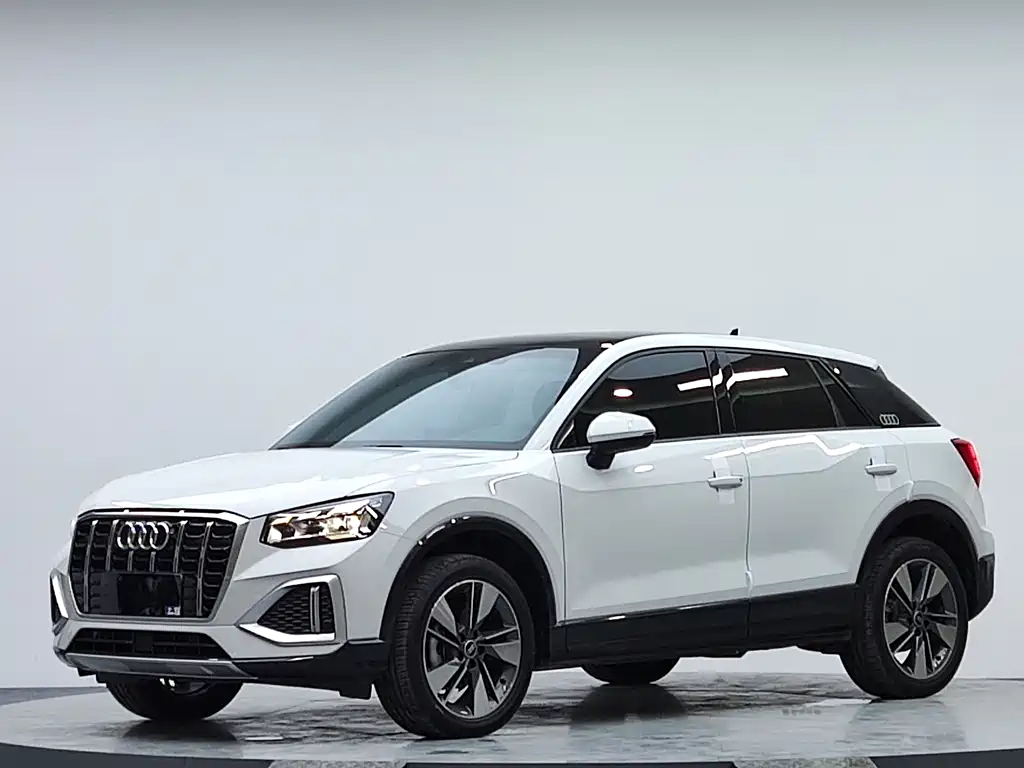 Audi Q2L 2021