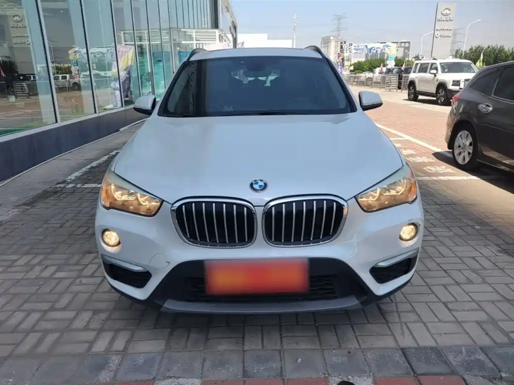 BMW X1 2017 — фото 3