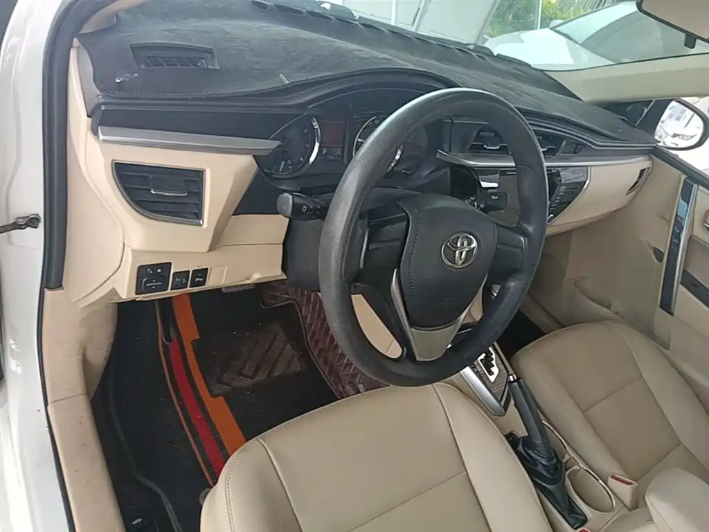 Toyota Corolla 2016 — фото 10