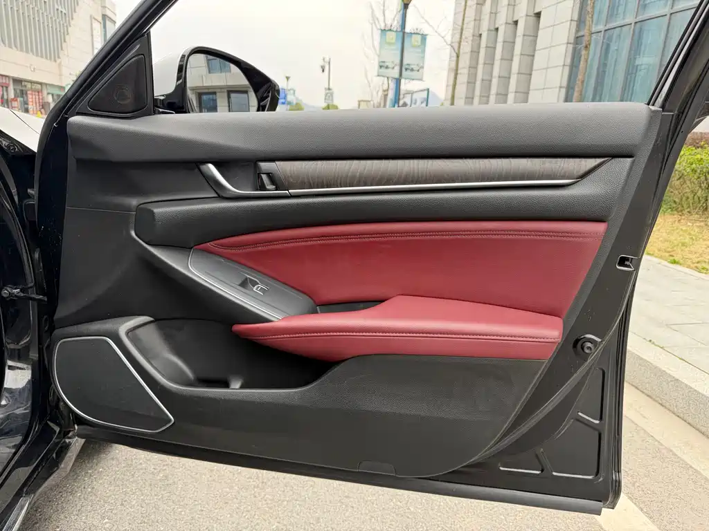 Honda Inspire 2022 — фото 13