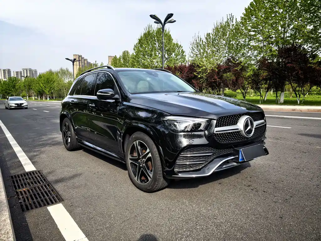 Mercedes-Benz GLE 2022 — фото 3