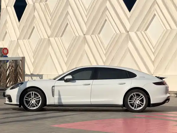 Porsche Panamera 2017