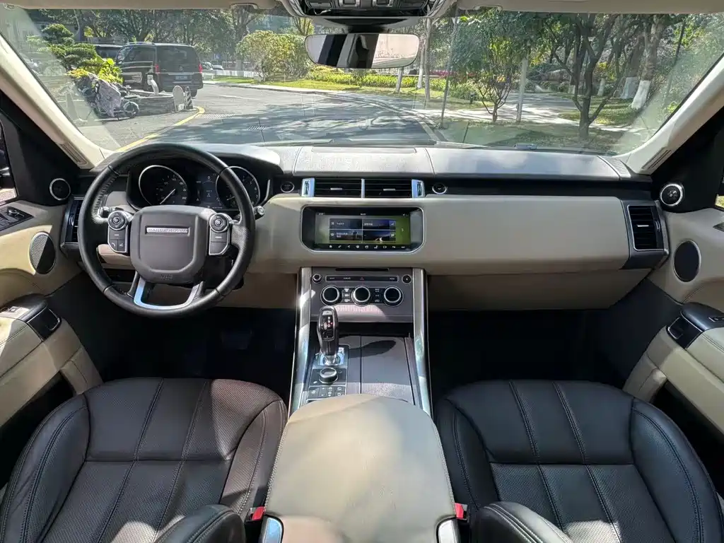 Land Rover Sport 2018 — фото 10