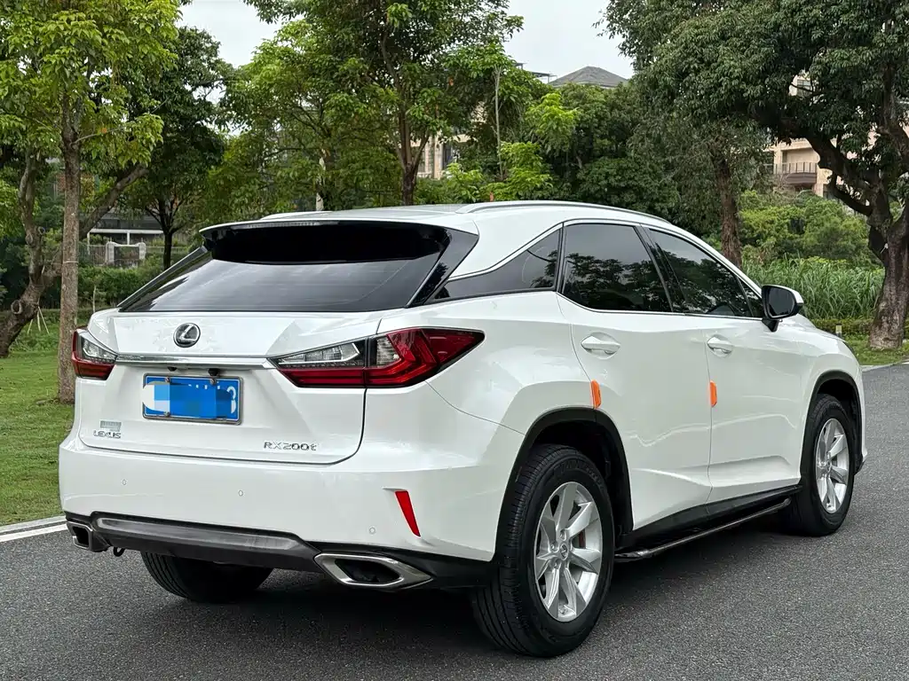 Lexus RX 2017 — фото 9