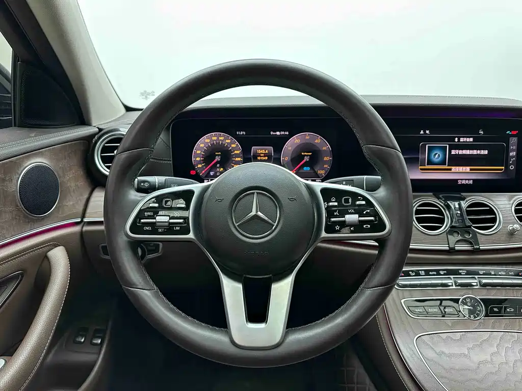 Mercedes-Benz E-Class New Energy 2020 — фото 15
