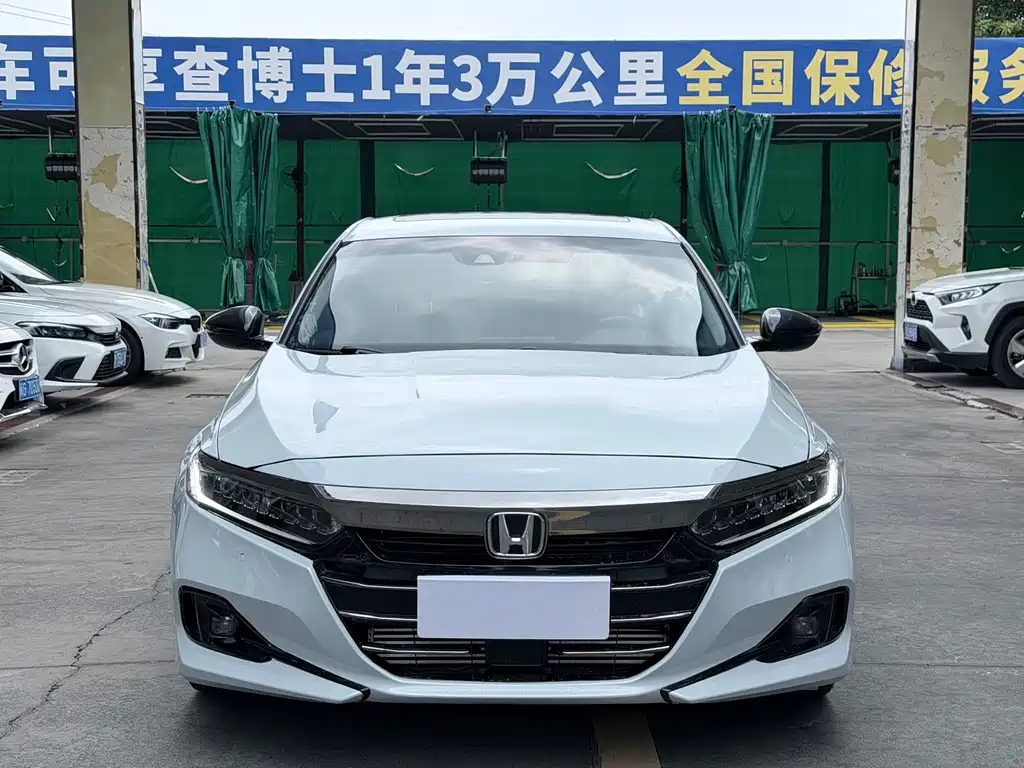 Honda Accord 2022 — фото 2