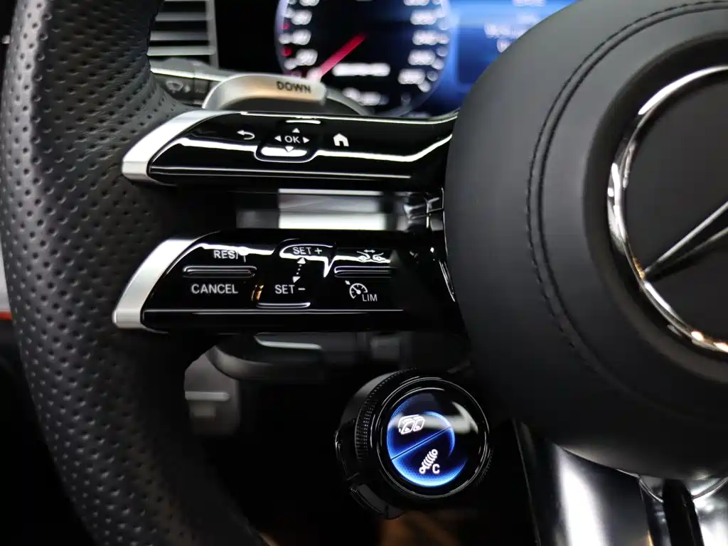 Mercedes-Benz GLE AMG 2024 — фото 27