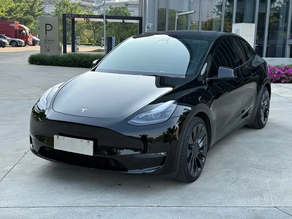 Tesla Model Y 2022 — фото 1