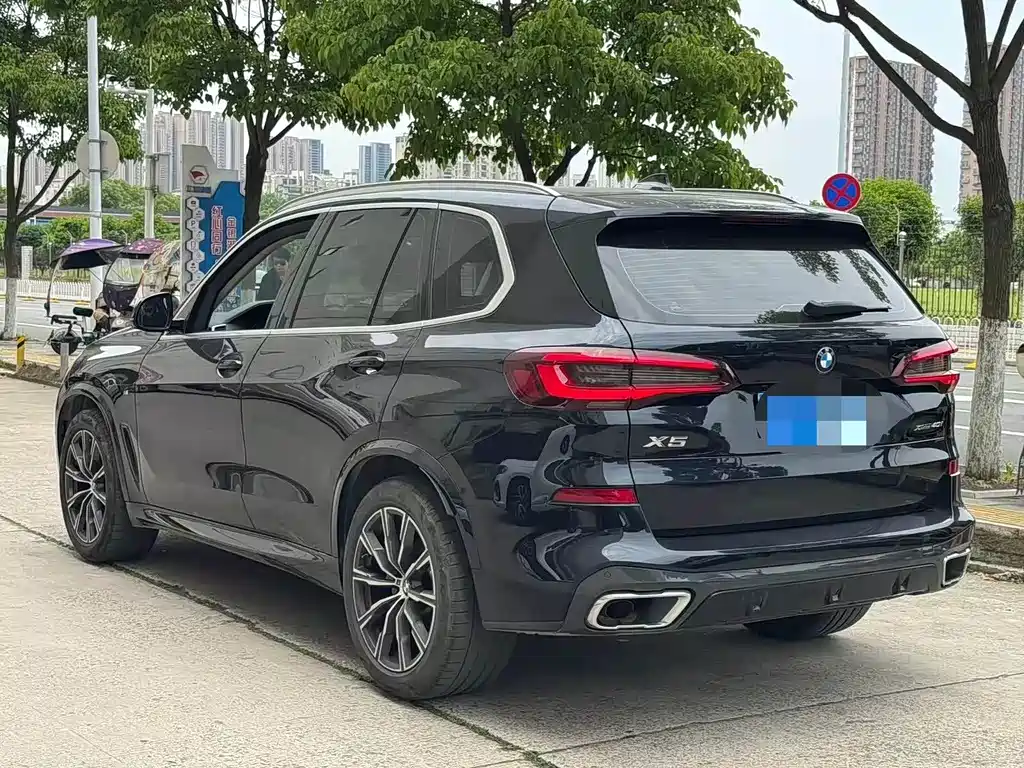 BMW X5 2022 — фото 15