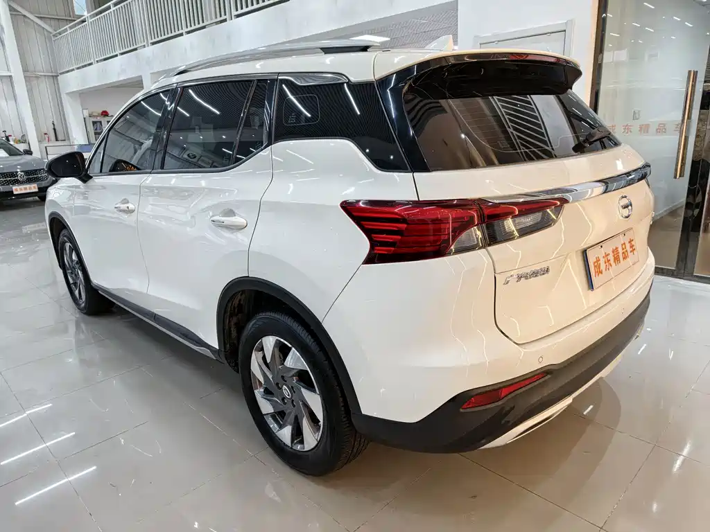 GAC Motor Trumpchi GS4 2022 — фото 4