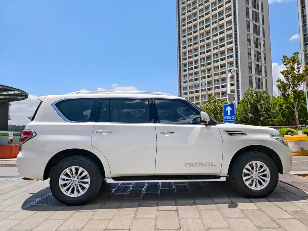 Nissan Patrol 2019 — фото 4