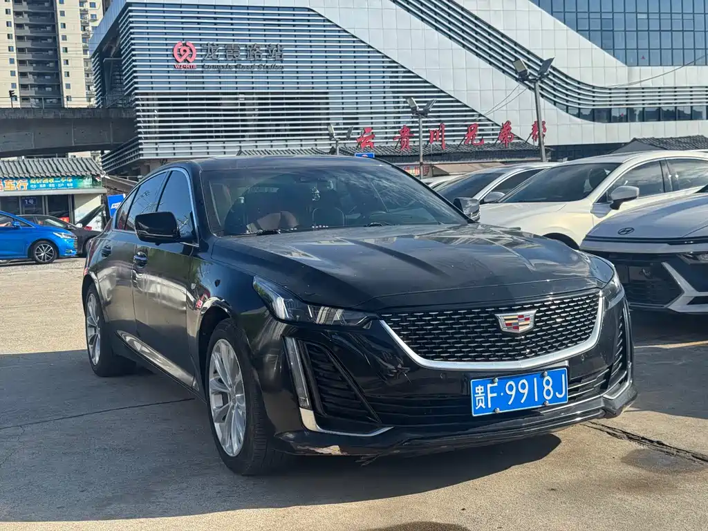 Cadillac CT5 2021 — фото 1