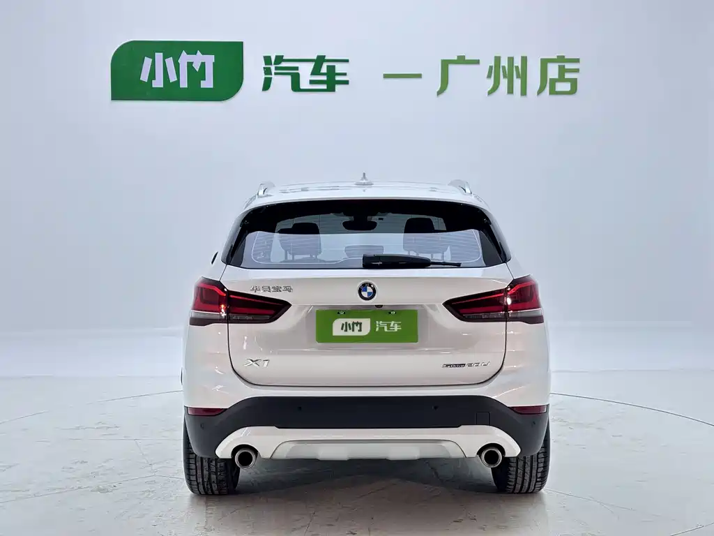 BMW X1 2022 — фото 3