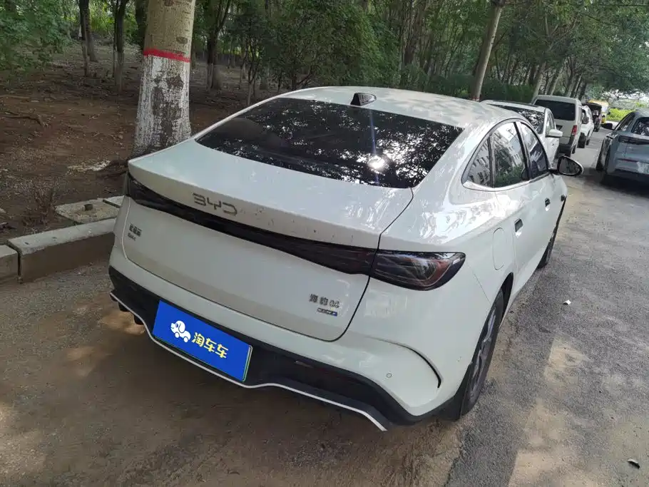 BYD Seal 06 2025