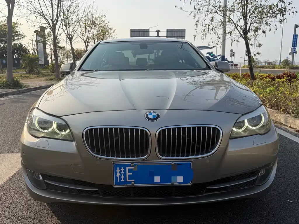 BMW 5 Series 2012 — фото 2
