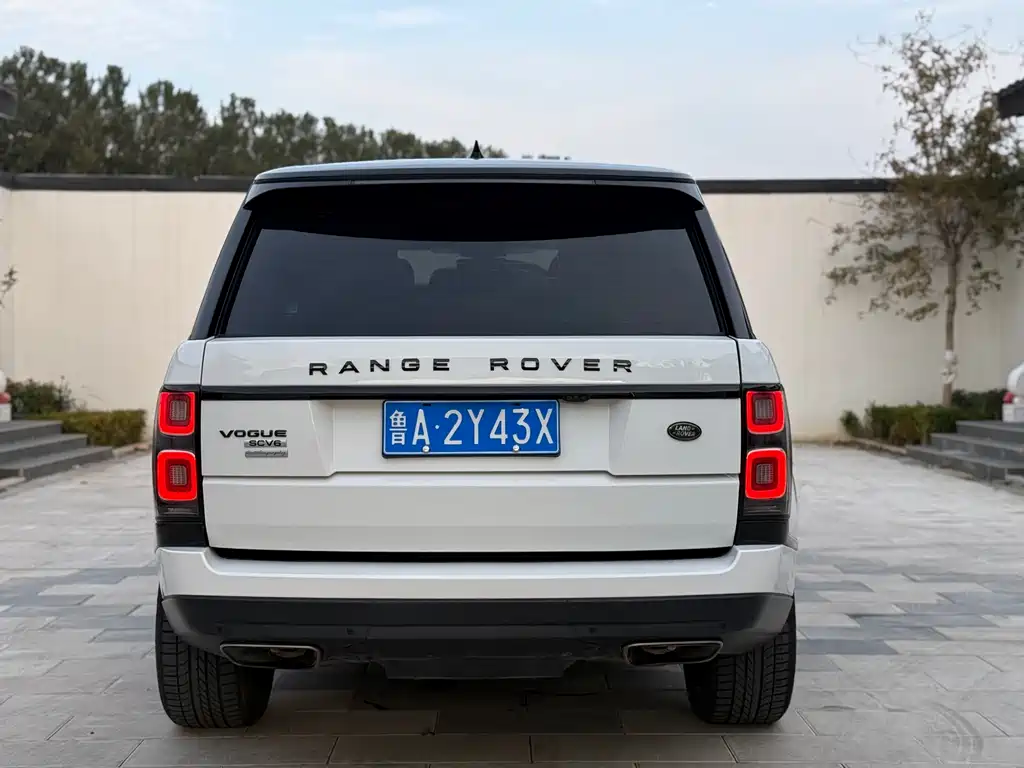 Land Rover Range Rover 2018 — фото 11