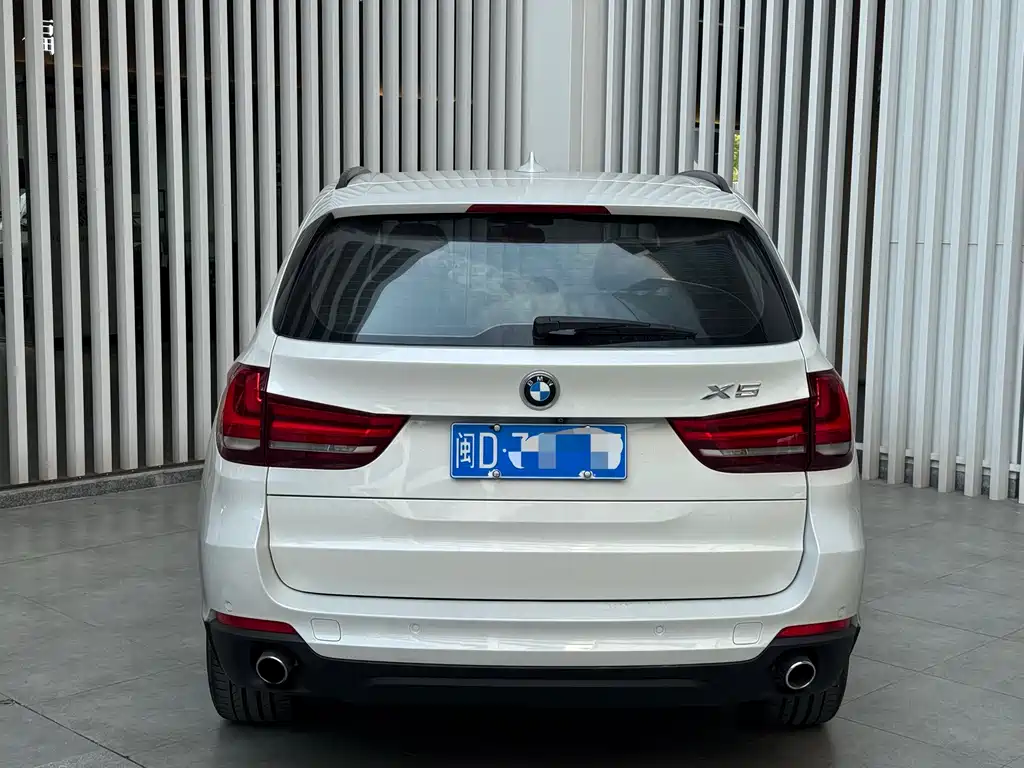 BMW X5 2015 — фото 9