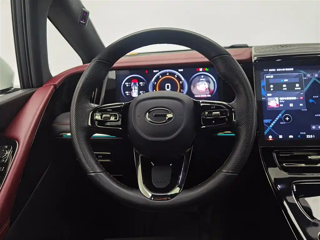 GAC Motor Trumpchi M8 2023 — фото 11