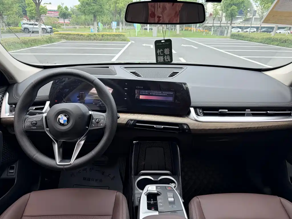 BMW X1 2024 — фото 11